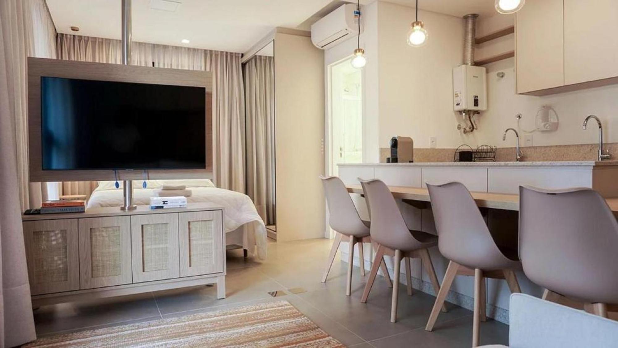 Zee Studios A 200M Da Beira-Mar Norte ฟลอเรียนอโปลิส ภายนอก รูปภาพ